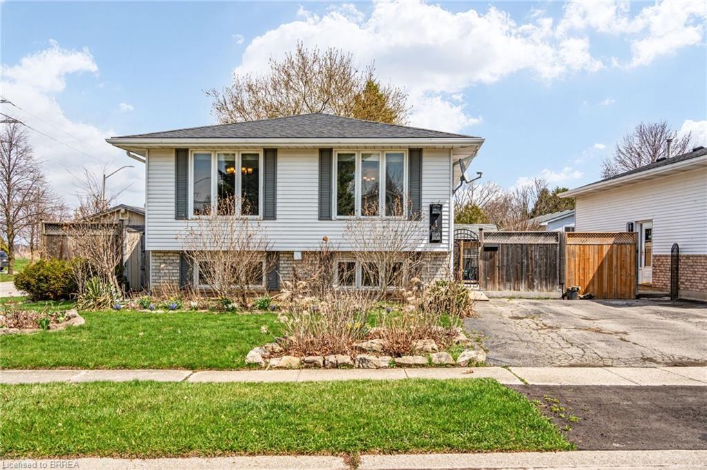1-osijek-crescent-brantford-ontario-40809461