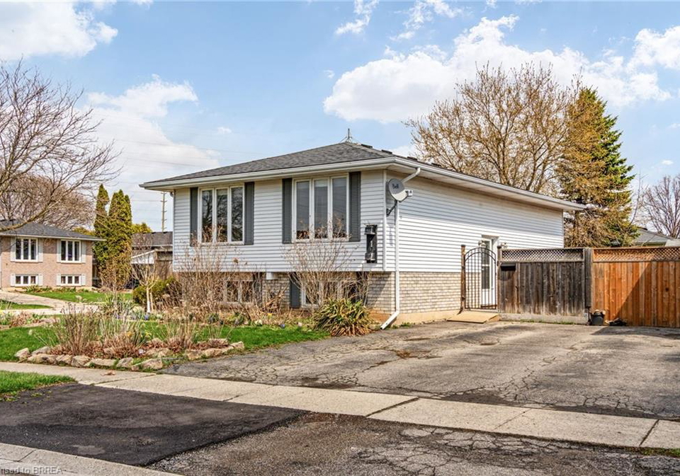 1-osijek-crescent-brantford-ontario-40809461