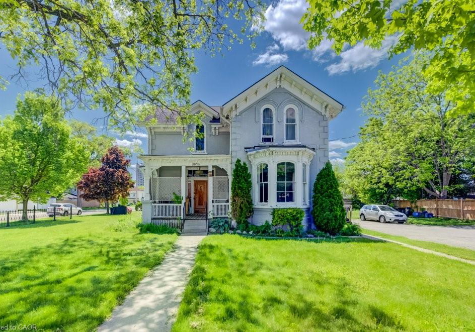 30-brook-street-cambridge-ontario-40809475