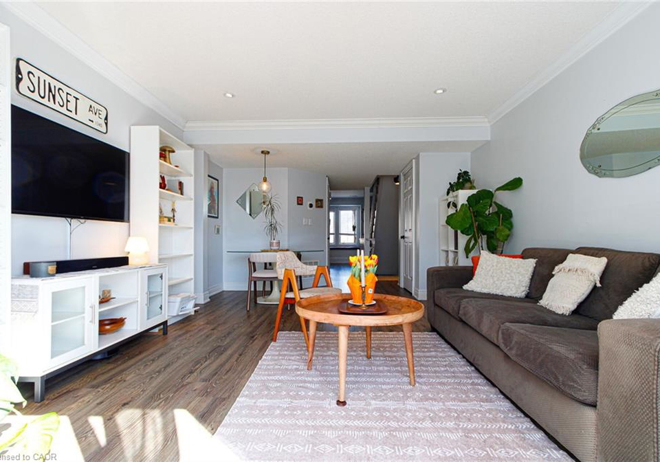 4045-upper-middle-road-burlington-ontario-40809501