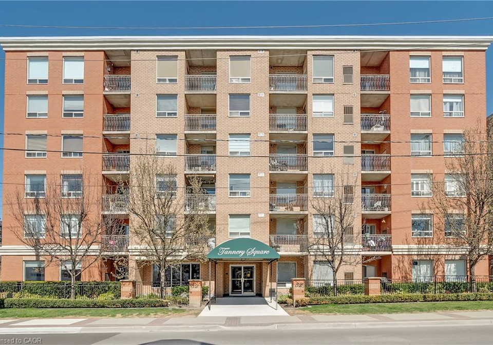32-tannery-street-mississauga-ontario-40809525