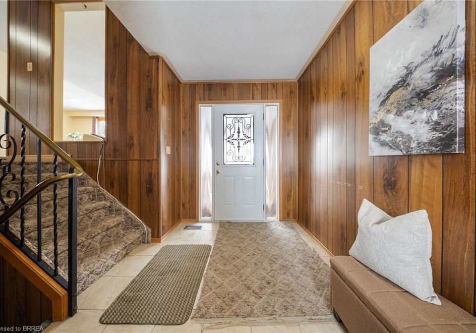 1805-county-line-74-waterford-ontario-40809545
