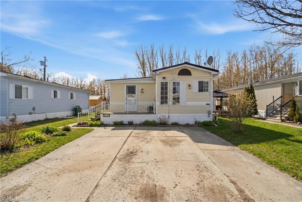 428-pine-pass-wellington-ontario-40809572