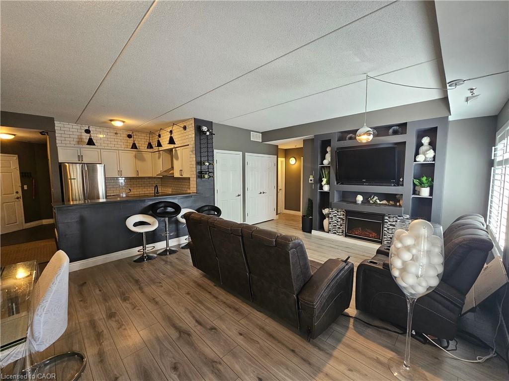308-watson-parkway-n-guelph-ontario-40809663
