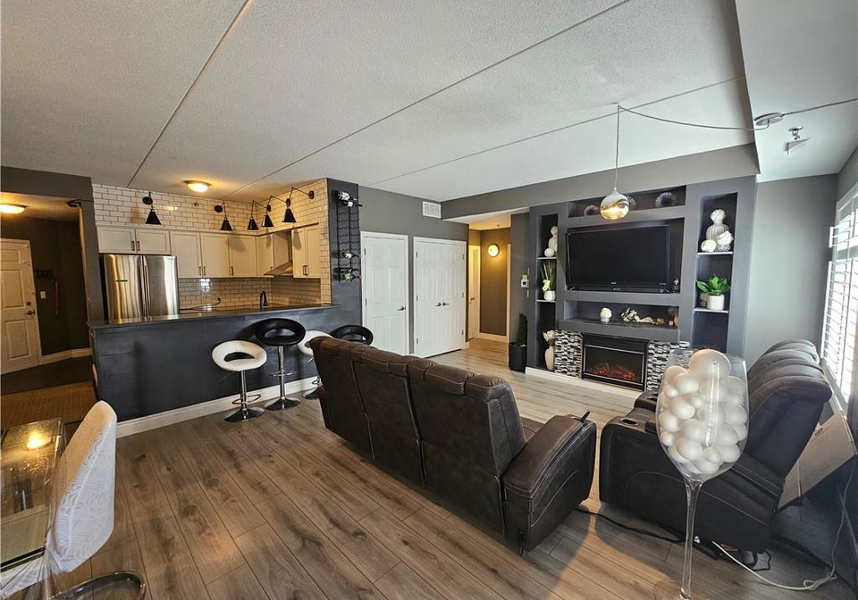 308-watson-parkway-n-guelph-ontario-40809663