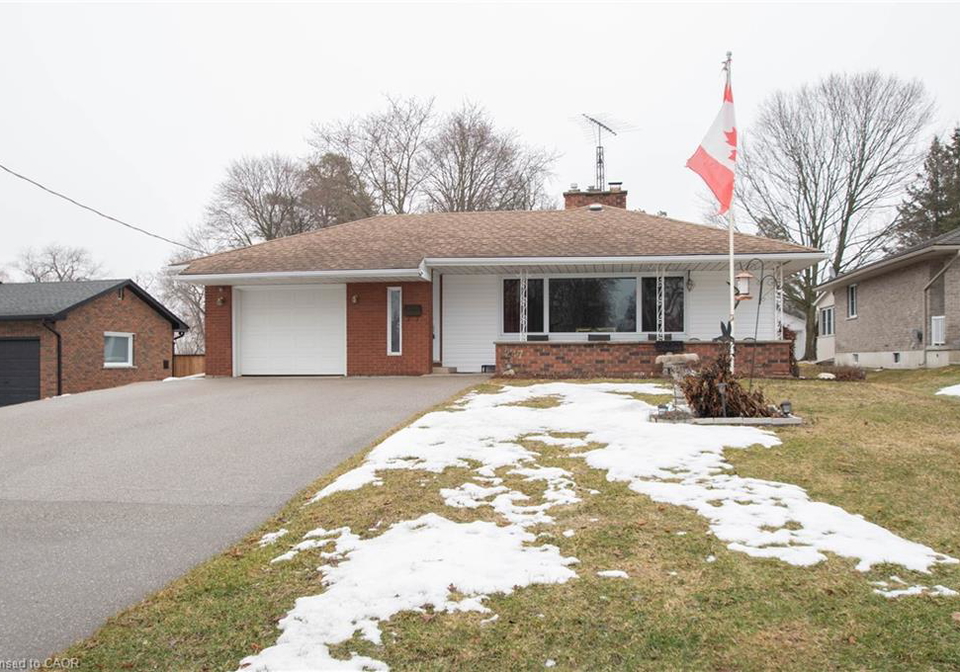 247-herbert-avenue-delhi-ontario-40809665