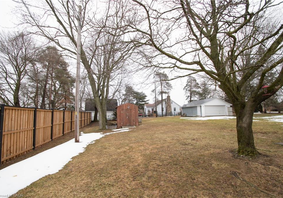 247-herbert-avenue-delhi-ontario-40809665