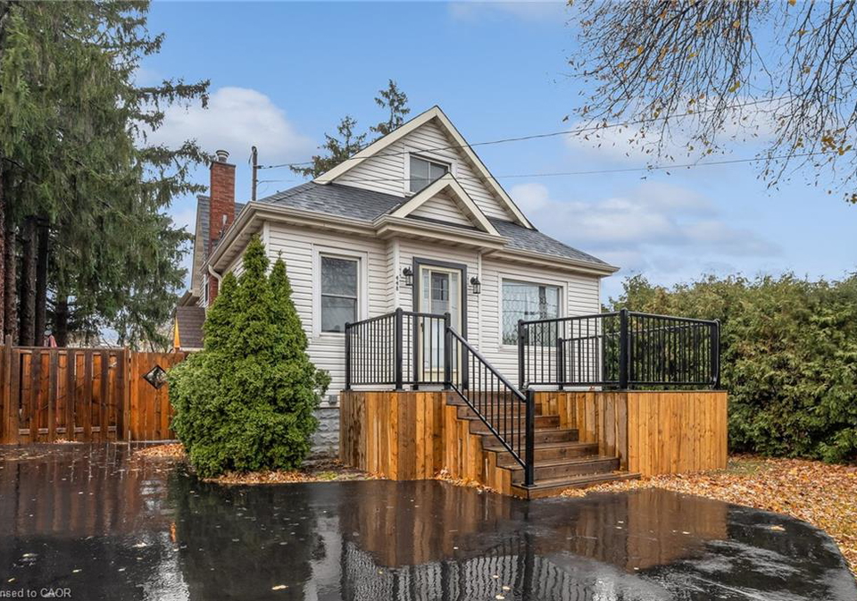 448-upper-gage-avenue-hamilton-ontario-40809691