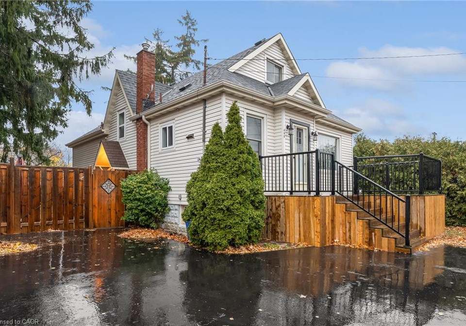 448-upper-gage-avenue-hamilton-ontario-40809691