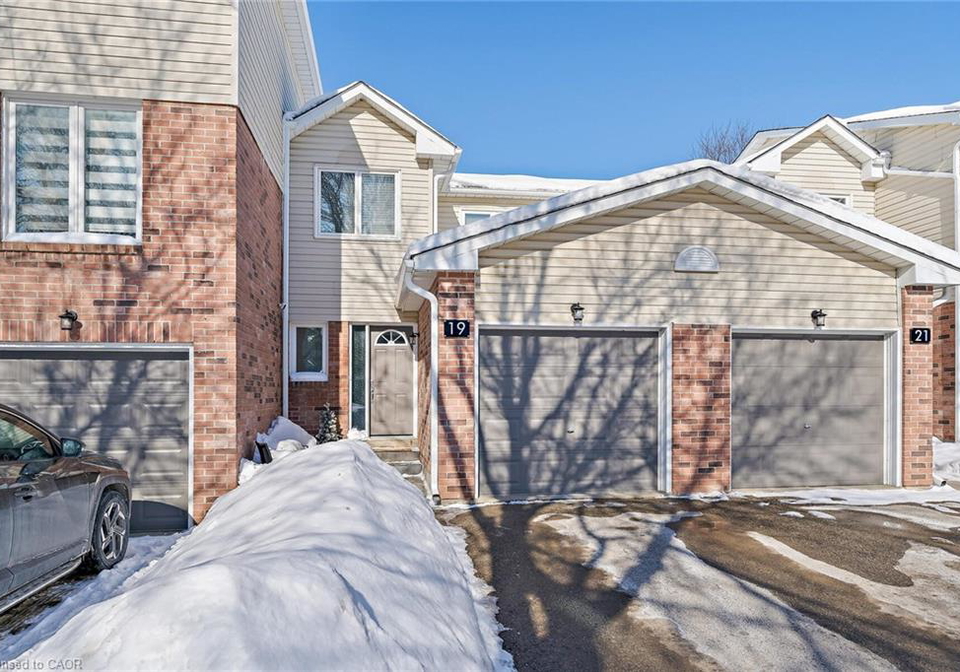 19-stewart-maclaren-road-georgetown-ontario-40809699
