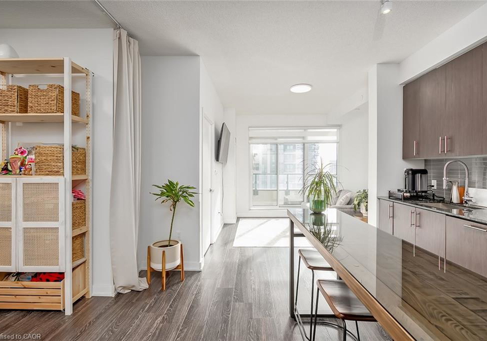 4085-parkside-village-drive-mississauga-ontario-40809704
