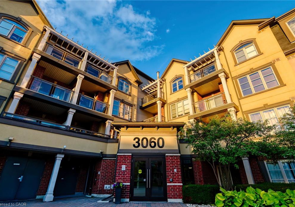 3060-rotary-way-burlington-ontario-40809709