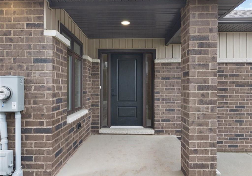 77-bordeaux-place-chatham-ontario-40809710