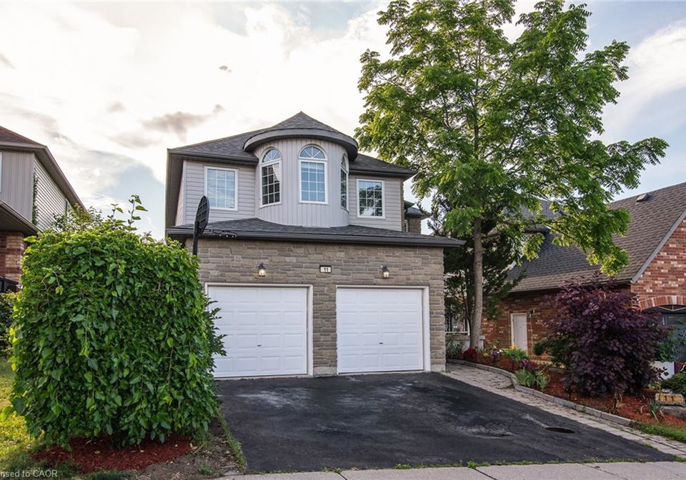 11-apple-ridge-drive-kitchener-ontario-40809790