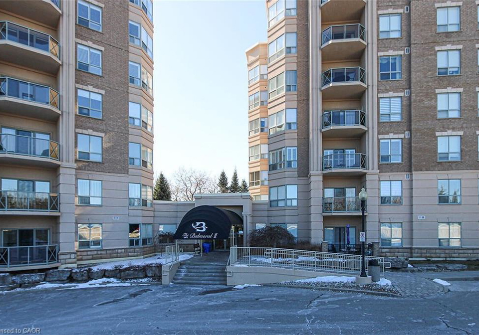 2085-amherst-heights-drive-burlington-ontario-40809799