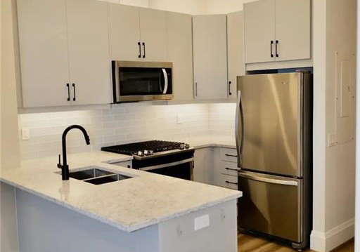 60-charles-street-kitchener-ontario-40809801