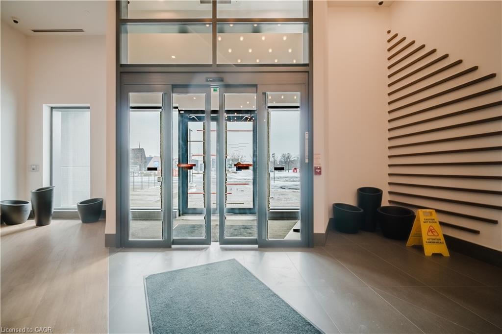 1037-the-queensway-toronto-ontario-40809818