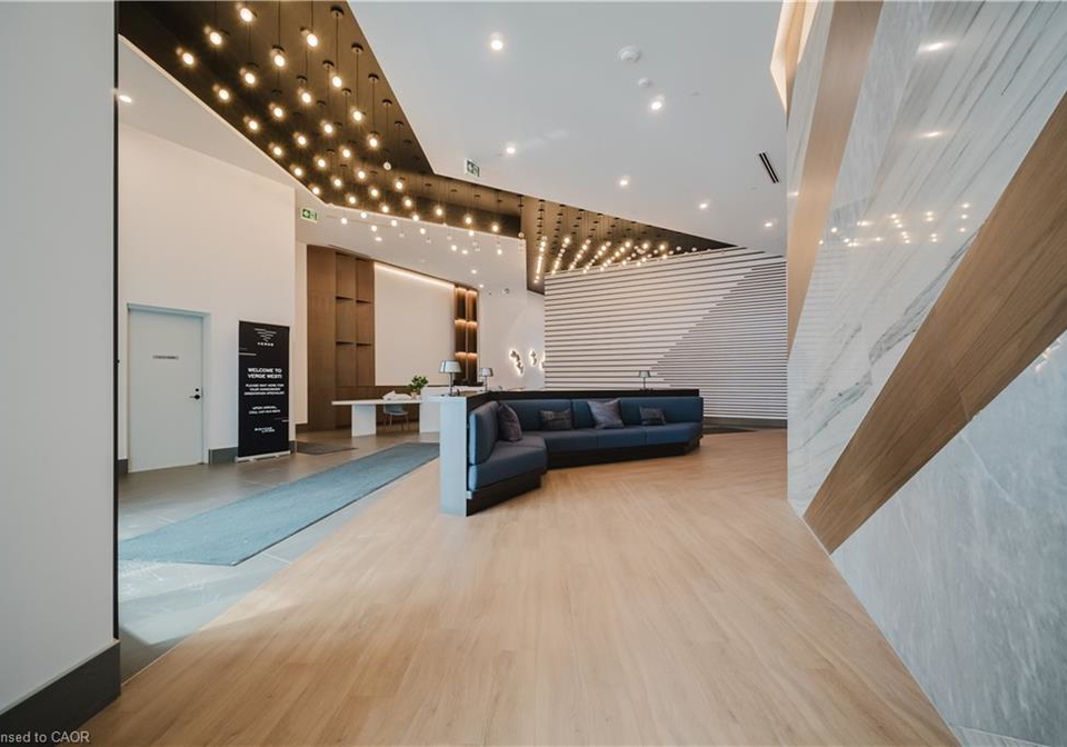 1037-the-queensway-toronto-ontario-40809818