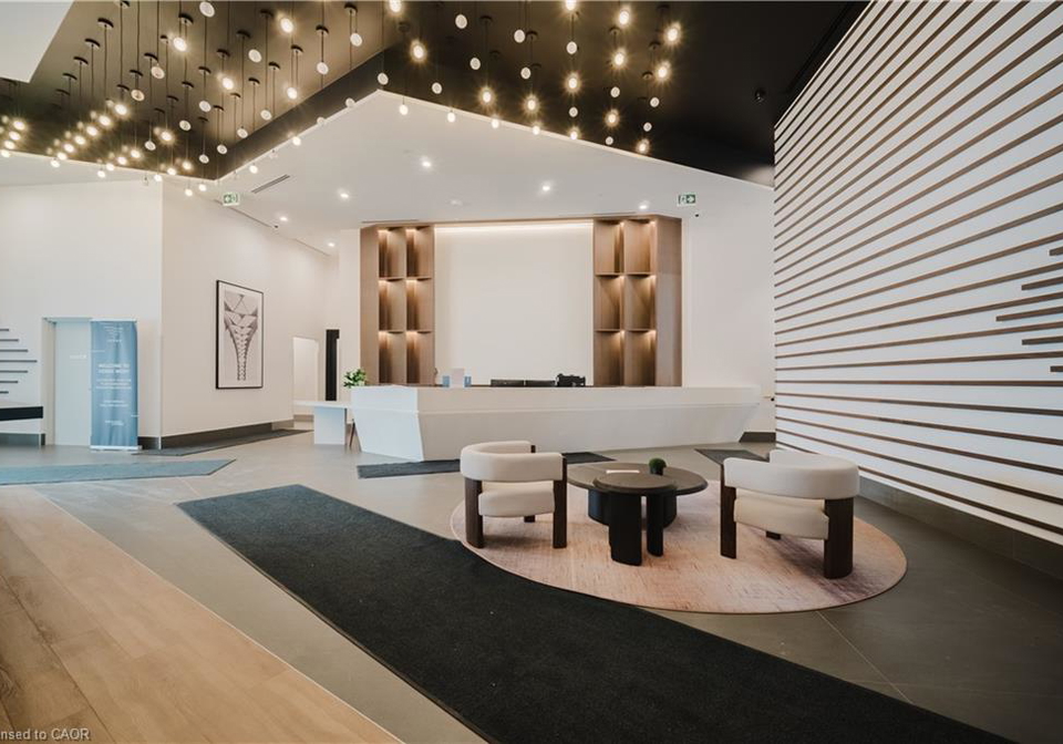 1037-the-queensway-toronto-ontario-40809818