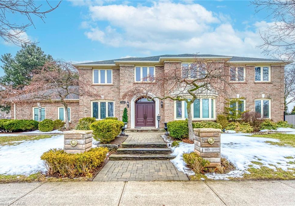 4220-millcroft-park-drive-burlington-ontario-40809871