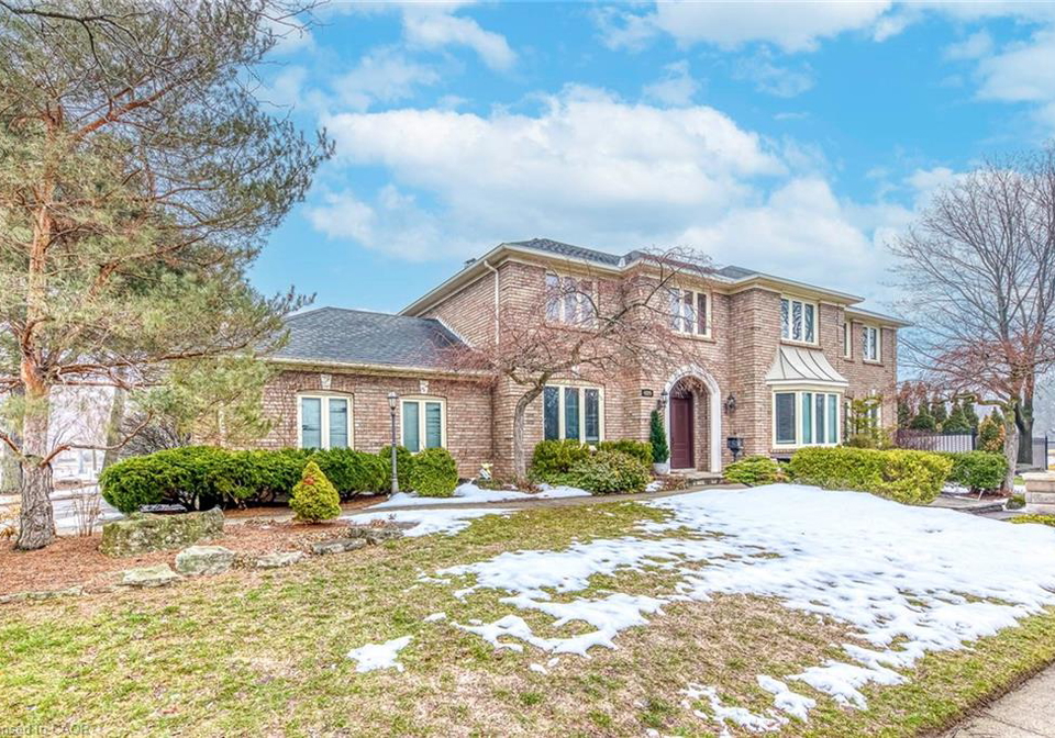 4220-millcroft-park-drive-burlington-ontario-40809871