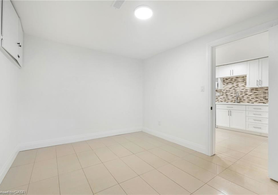 15-arthur-street-n-hamilton-ontario-40809922