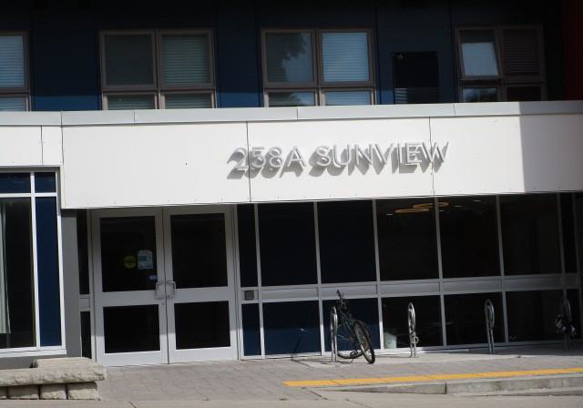 258a-sunview-street-waterloo-ontario-40809942