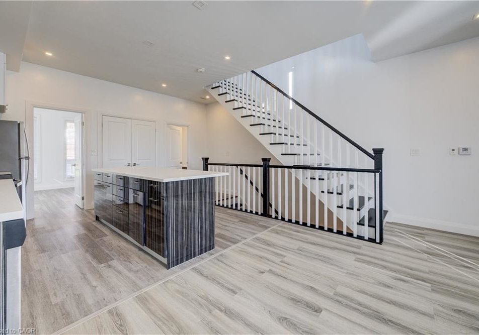 55-wood-street-kitchener-ontario-40809943
