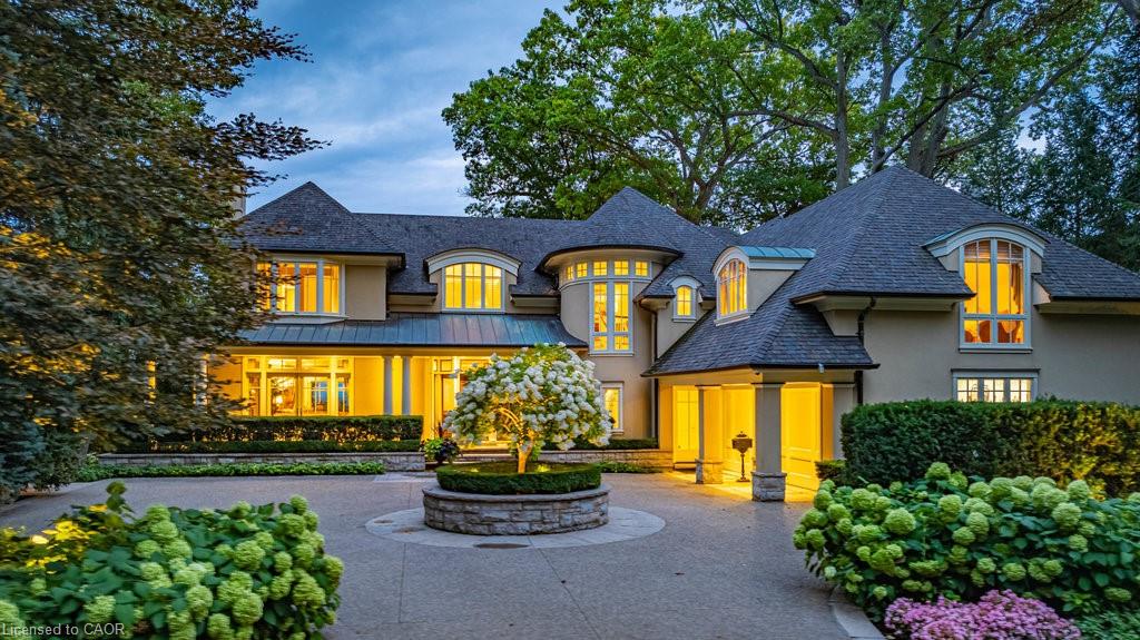 6-ennisclare-drive-oakville-ontario-40809997