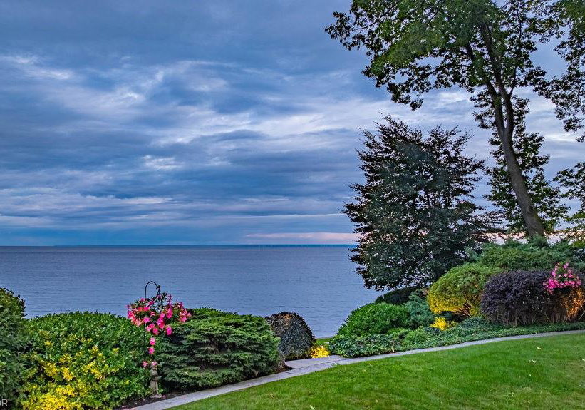 6-ennisclare-drive-oakville-ontario-40809997