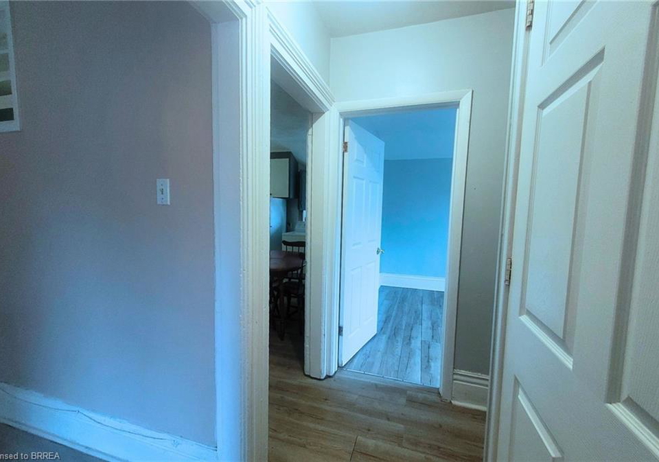 63-east-avenue-brantford-ontario-40810039