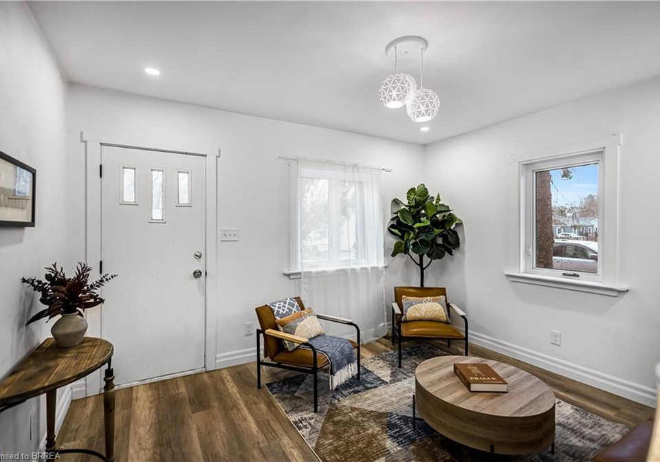 35-eighth-avenue-brantford-ontario-40810204