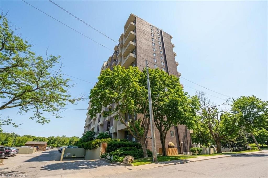 60-southport-street-toronto-ontario-40810238