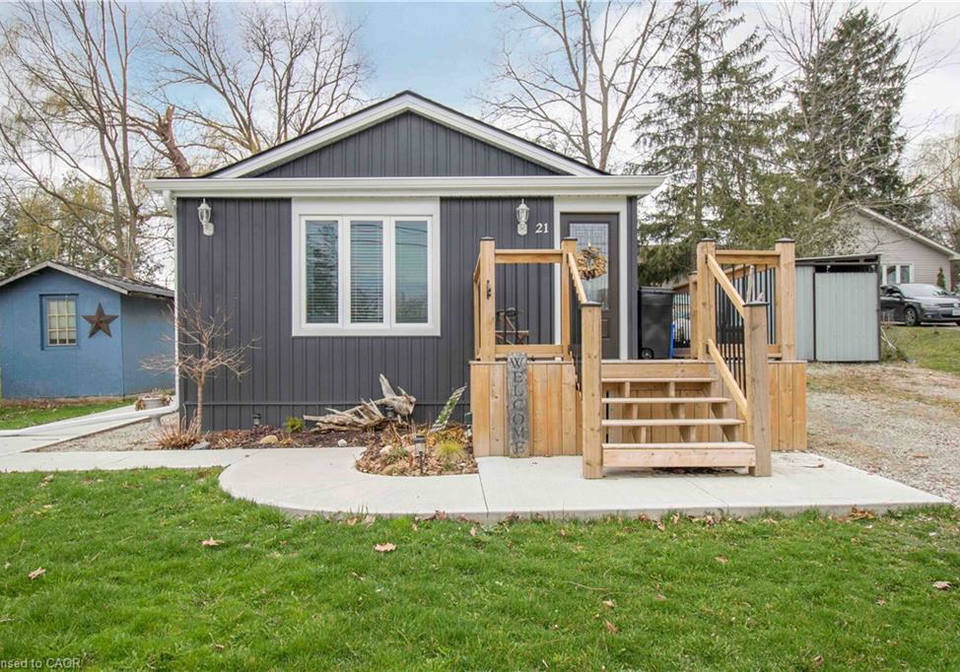21-fife-street-caledonia-ontario-40810261