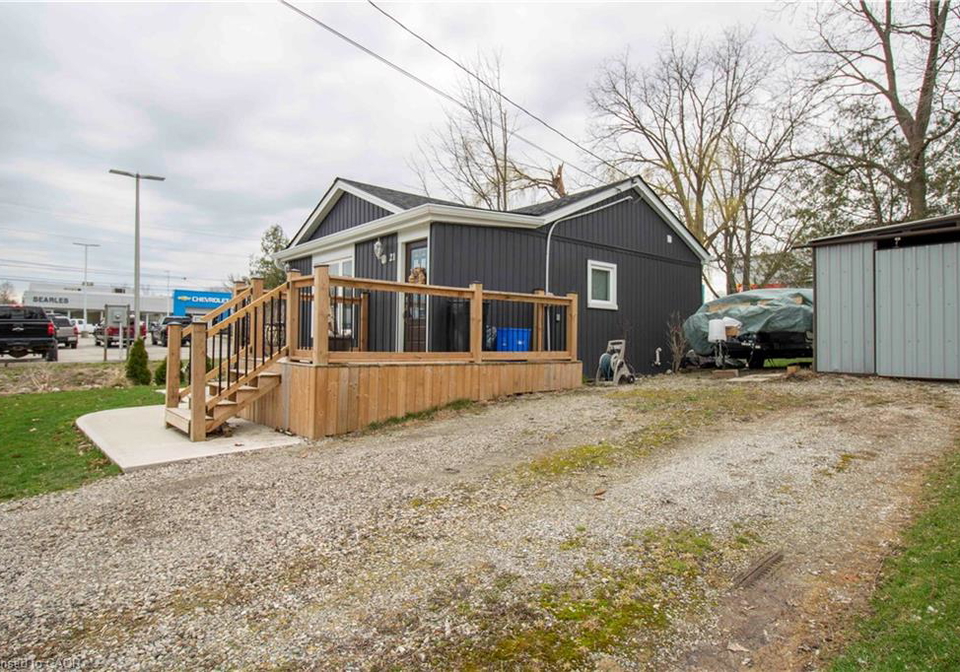 21-fife-street-caledonia-ontario-40810261