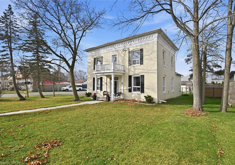 2083-main-street-n-jarvis-ontario-40810301