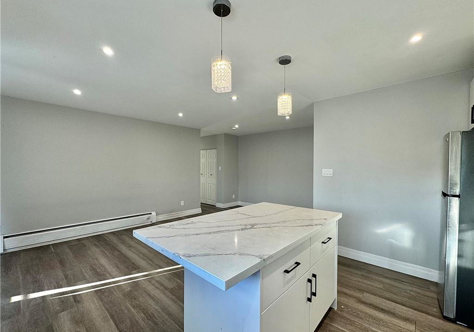 413-hazel-street-waterloo-ontario-40810356