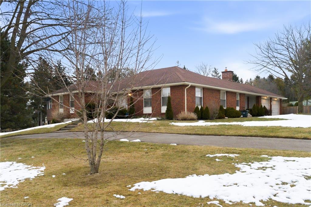 3-pinehill-drive-brantford-ontario-40810384