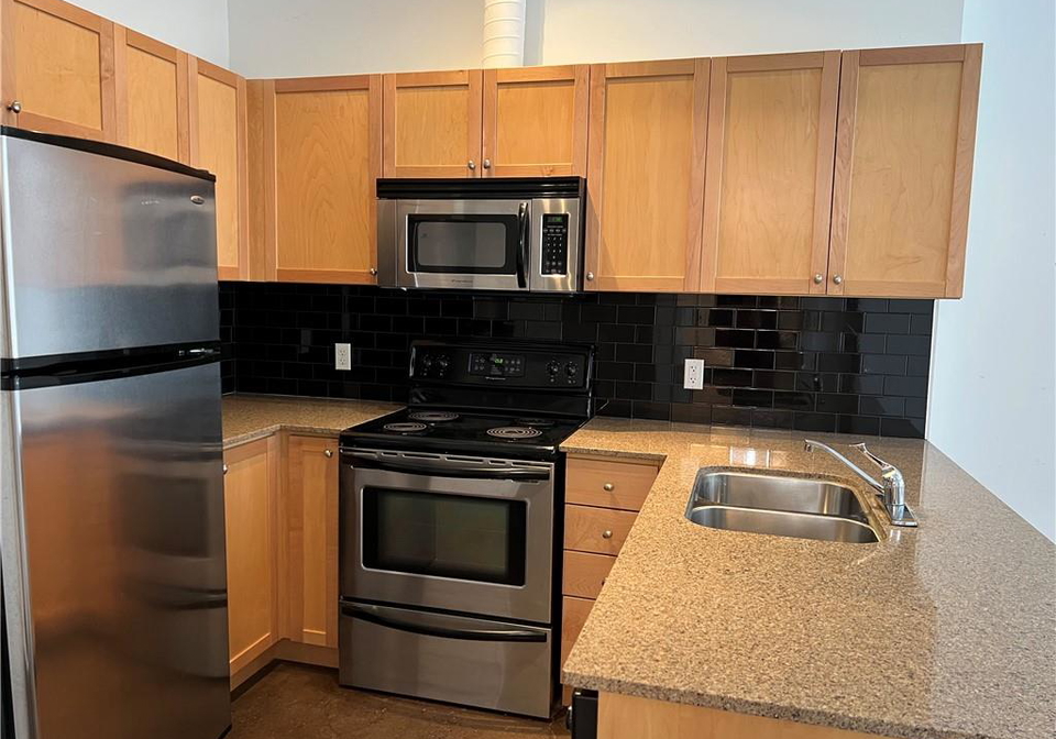 404-king-street-w-kitchener-ontario-40810387