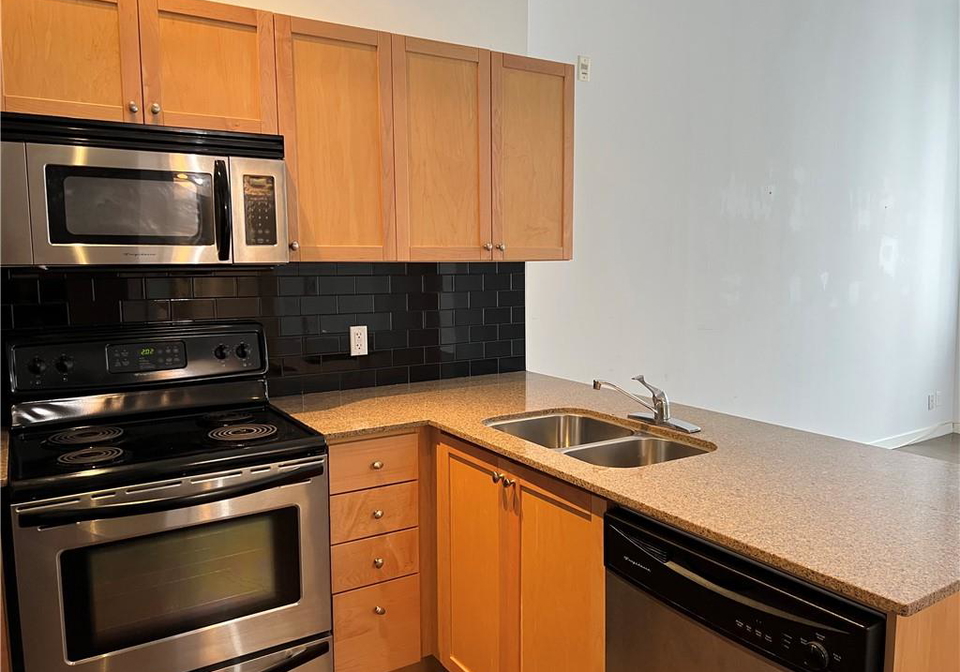 404-king-street-w-kitchener-ontario-40810387