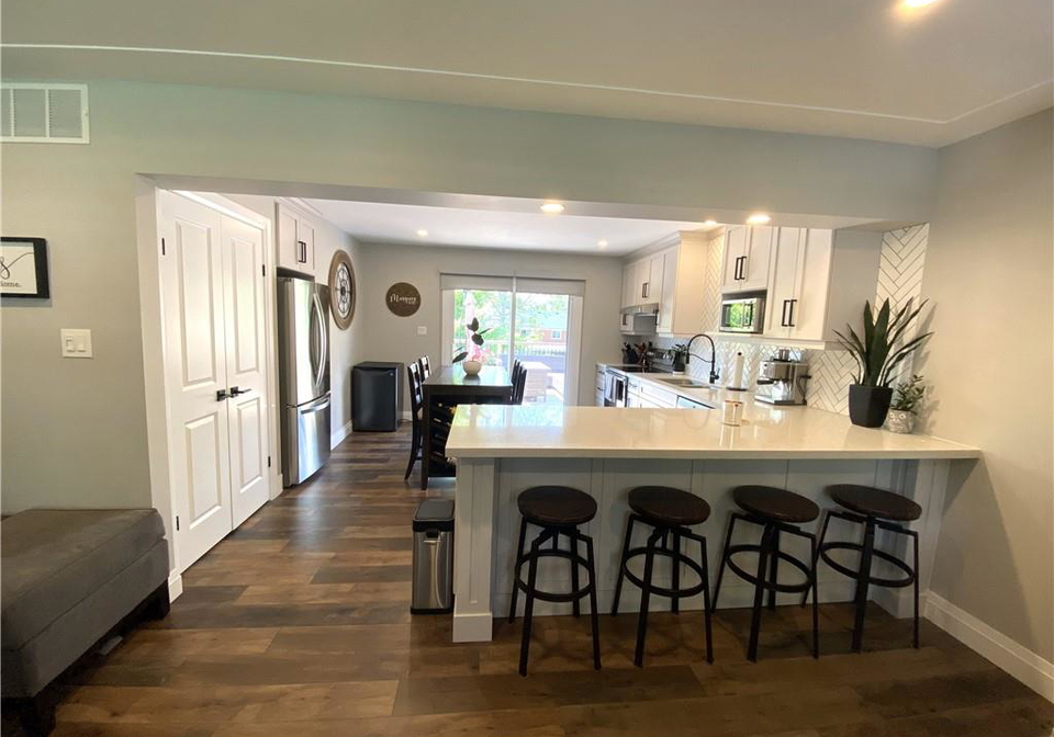 26-kenneth-avenue-kitchener-ontario-40810400