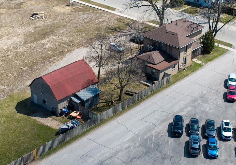 135-sherwood-drive-brantford-ontario-40810401