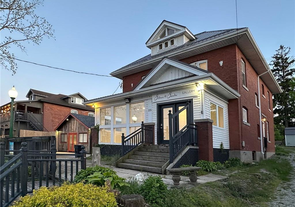 215-main-street-port-dover-ontario-40810443