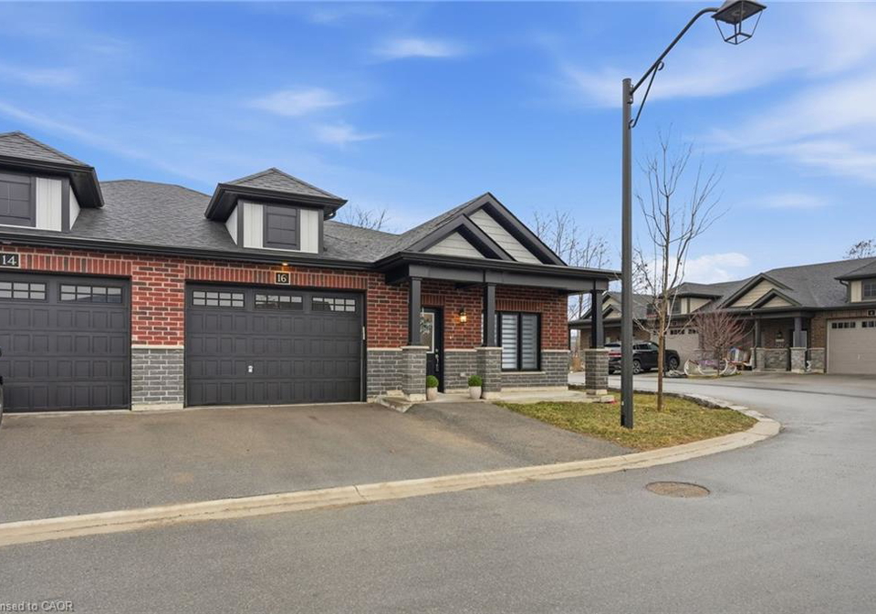 16-brookfield-lane-simcoe-ontario-40810453