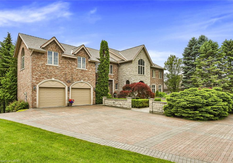 11-prestwick-place-brantford-ontario-40810488