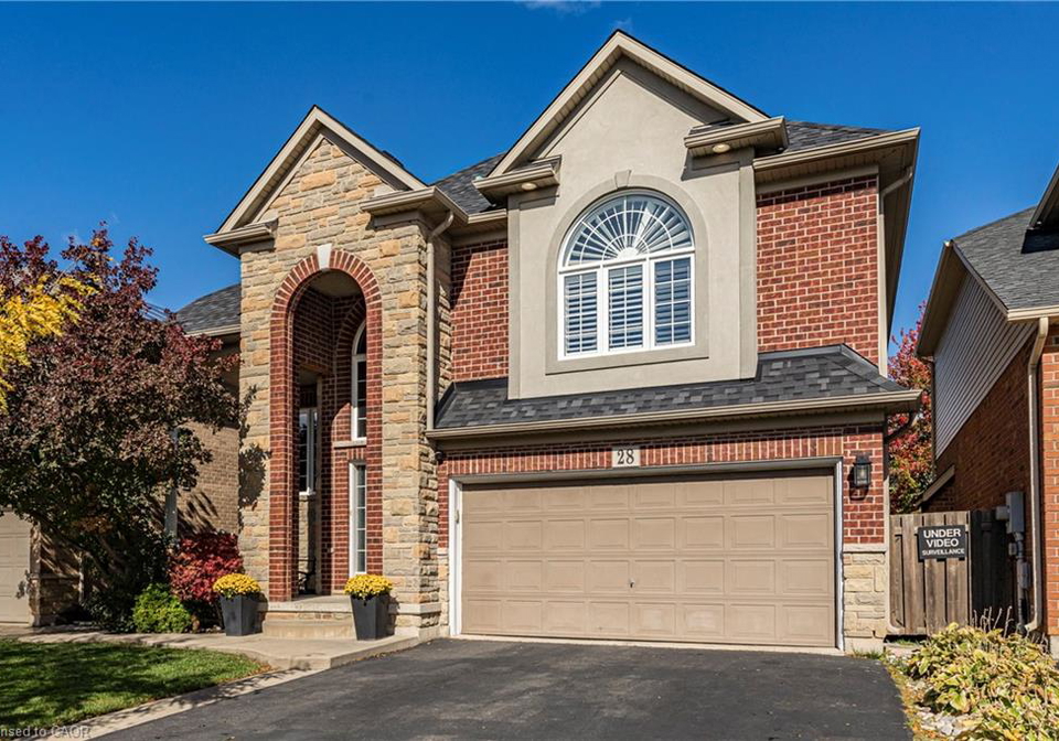 28-springbreeze-heights-hamilton-ontario-40810492