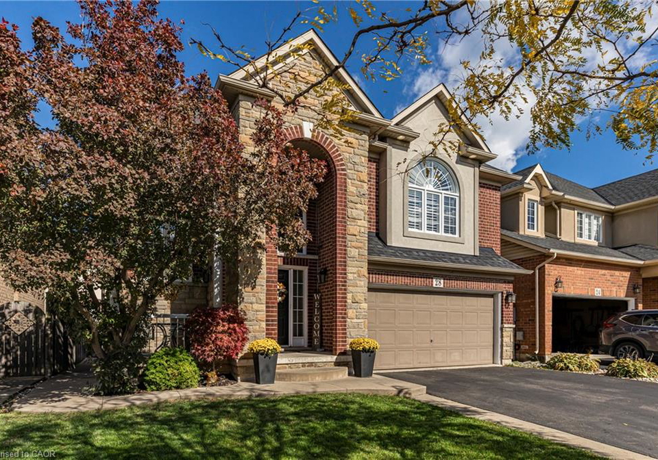 28-springbreeze-heights-hamilton-ontario-40810492