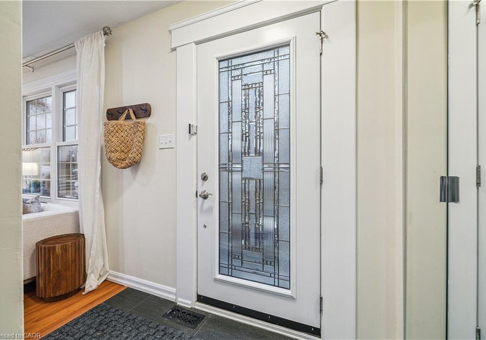 52-belleau-street-hamilton-ontario-40810506