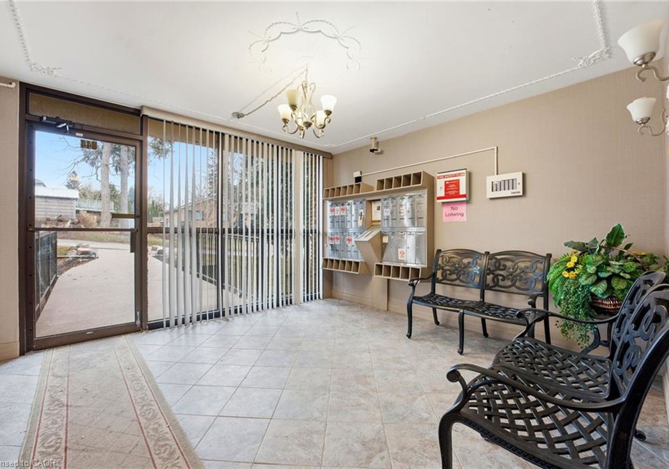 944-caledonian-view-cambridge-ontario-40810520