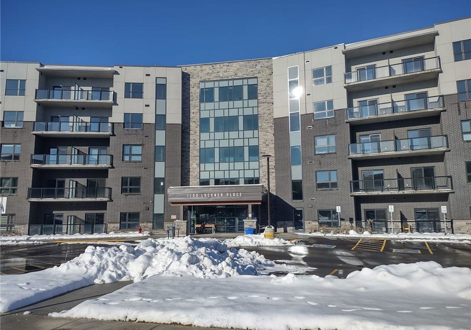 1100-lackner-place-kitchener-ontario-40810568